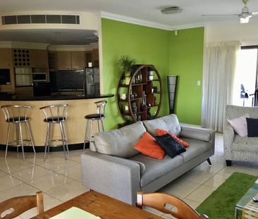 LEASE BREAK - LUXURY LIVING IN PARAP... - Photo 1