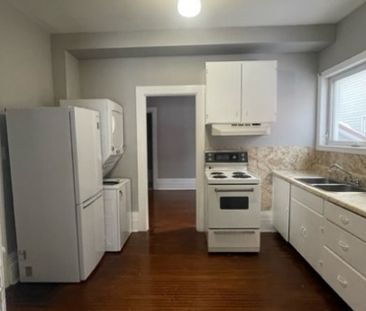 103 Mary St #2 Orillia | $1750 per month | Utilities Included - Photo 4