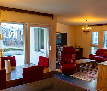 4.5 Zimmer, 120 m², 1. Stock - Photo 1