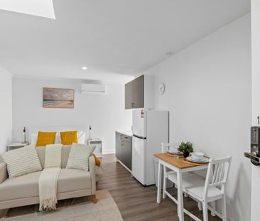 Wyndham Vale - Photo 1