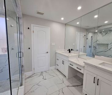 For Lease - 118 Sand Valley Street, Vaughan, Ontario - Photo 2
