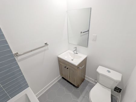 For Lease - 68 Fifteenth Street Unit# 14, Toronto, Ontario - Photo 2