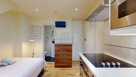 Studio to rent - Photo 5