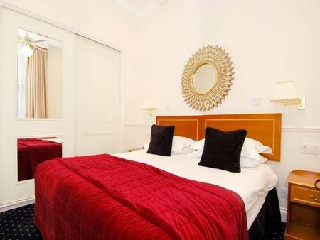 COLLINGHAM GARDENS, SW5, London - Photo 4