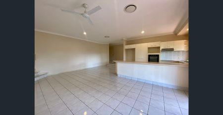 Spacious Family Home in Prime Robina Location! - Photo 4