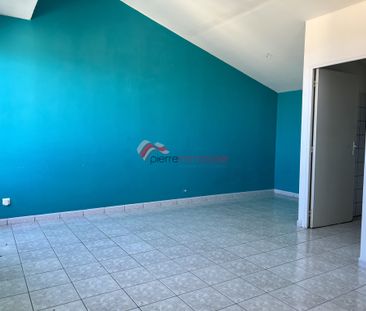 Location Appartement 2 pièces 42m² LE TAMPON 97430 - Photo 4