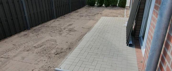 Erstbezug einer EG WOHNUNG - Foto 1