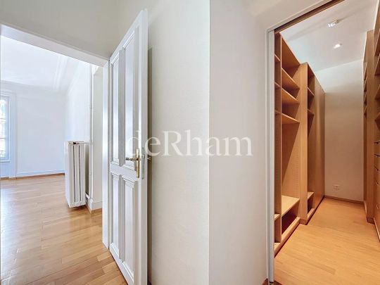 Somptueux appartement Haussmannien de 6,5 pièces avec vue imprenable! - Photo 1