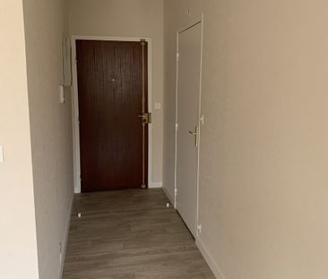 Location Appartement 1 pièce 28m² LIMOGES 87000 - Photo 6