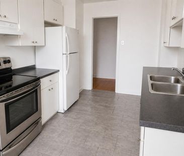 2 CH - 1 SDB - Montréal - $1,400 /mo - Photo 1