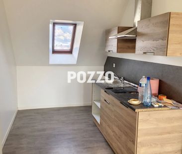 Appartement Periers 2 pièce(s) 50.02 m2 entièrement rénové - Photo 1