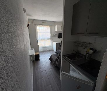 Studio 16m² - la Nativité - AIX-EN-PROVENCE - Photo 2