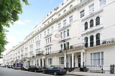 Kensington Gardens Square, Bayswater, W2 - Photo 2