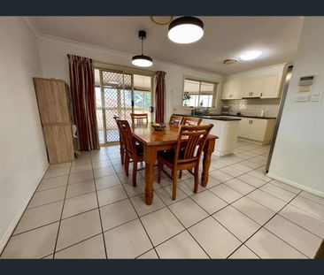 18 Ventnor Drive, Tamworth, NSW 2340 - Photo 3