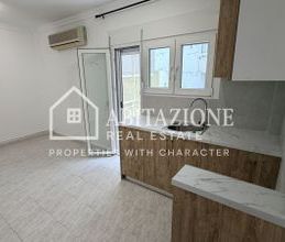 Διαμέρισμα για ενοικίαση - Νεάπολη, - Photo 2