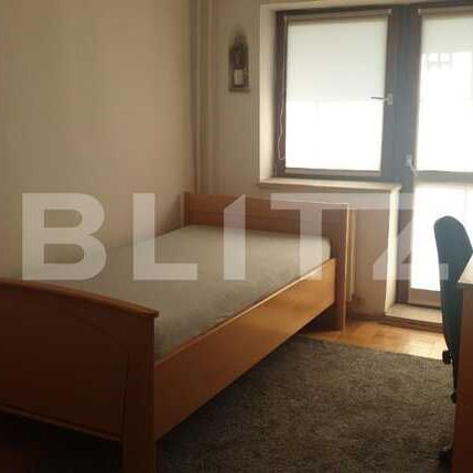 Apartament 4 camere, 100 mp, 2 bai, zona Pod Calvaria - Fotografie 1