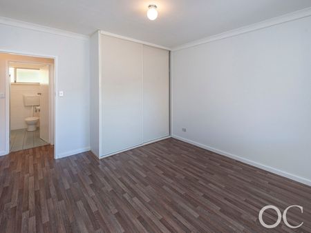 Open the Door to Peaceful Living - Photo 4