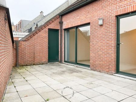 Lichtrijk appartement in centrum Beveren met 2 slaapkamers en 2 terrassen - Foto 2