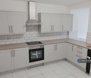 3 bedroom terraced house to rent - Photo 6