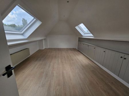 Mooi duplex appartement met 2 slaapkamers te Mortsel - Photo 5