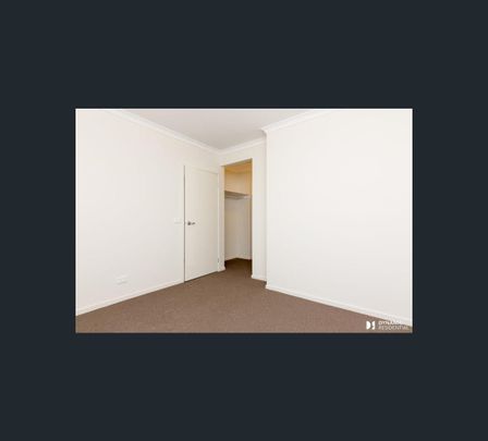 43 Leyland Drive, Narre Warren South, Vic 3805 - Photo 1