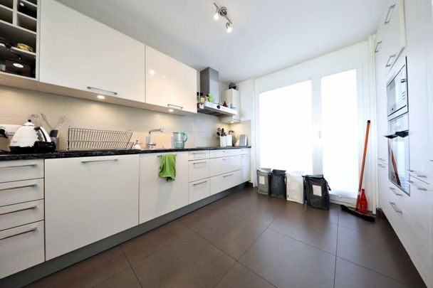 Schöne Doppelhaushälfte mit 5.5 Zimmern und atemberaubendem Blick auf den Genfersee und den Mont Blanc - Photo 1