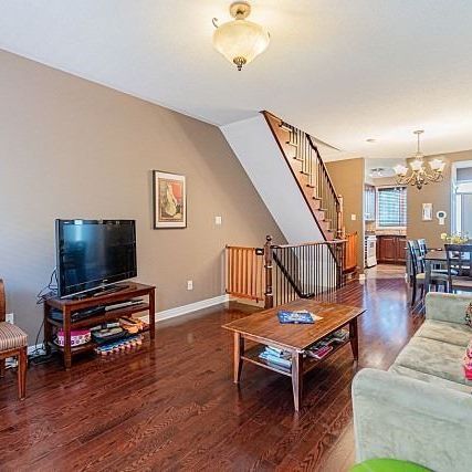 For Lease - 22 Market Garden Mews, Toronto, Ontario - Photo 1