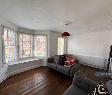 3 bedroom maisonette to rent - Photo 1