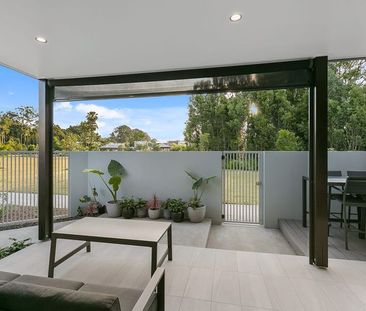 Beautiful 3 Bedroom Home in Sunshine Cove! - Photo 6