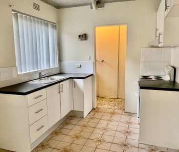 Renovated Full Brick Town House - Photo 1