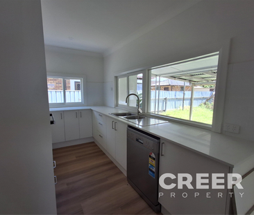 38 Sunderland Street, Mayfield - Photo 2