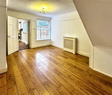 2 bedroom terraced house to rent - Photo 1