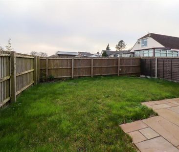 2 bedroom semi-detached house to rent - Photo 6
