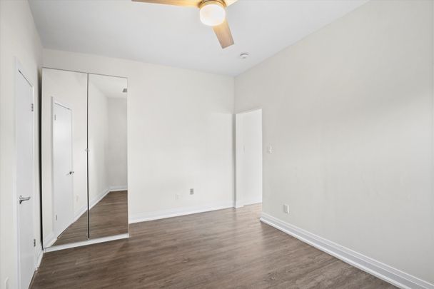 For Lease - 2563 Dundas Street Unit# 4, Toronto, Ontario - Photo 1