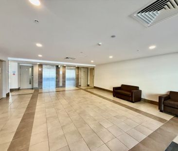 One-bedroom apartment at Imperial Gardens - Photo 4