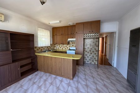 29 Cootamundra Street, Doveton VIC - Photo 5