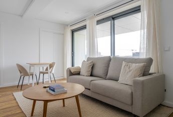 Avenida da República 84, Rua José Carlos dos Santos IV