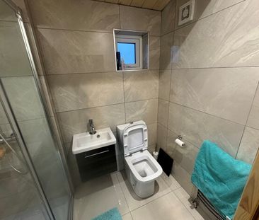 Self contained One-Bed in Cobh - Photo 1