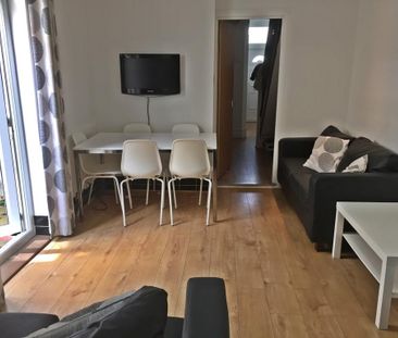 5 bedroom house to rent - Photo 1