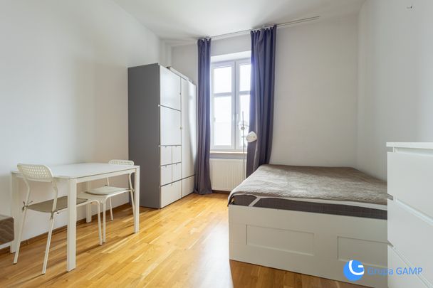 Studio 19m2 *Aleja 29 Listopada* Całość 2350 zł! - Фото 1