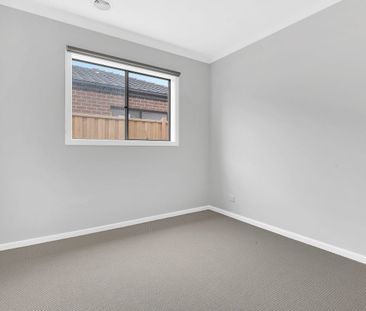 Beautiful Family home - Photo 4