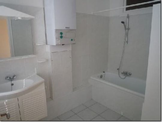 Appartement te huur - Photo 1