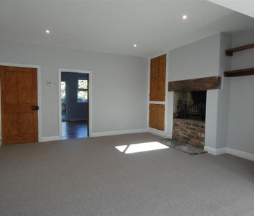 2 bedroom terraced house to rent - Photo 5