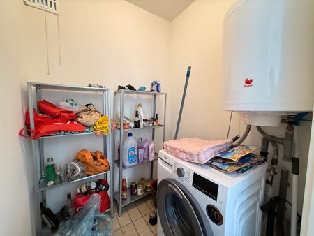 Twee-slaapkamerappartement vlakbij centrum Tielt! - Foto 2