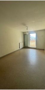 T4 Duplex de 80m² sur la place des geants - Photo 4