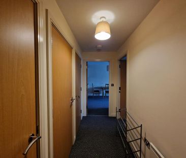 1 bedroom ground floor flat to rent - Photo 4