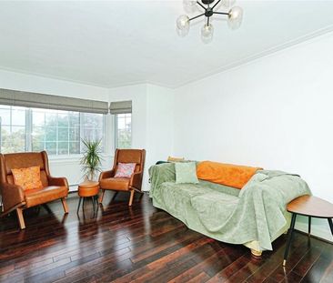 apartment to rent Beulah Hill, London, SE19 - Photo 2