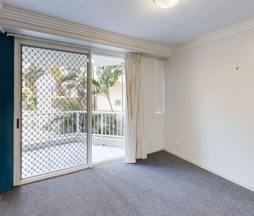 Easy Coastal Living in the Heart of Broadbeach - Photo 1