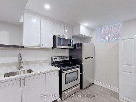 For Lease - 35 Perdita Road, Brampton, Ontario - Photo 2