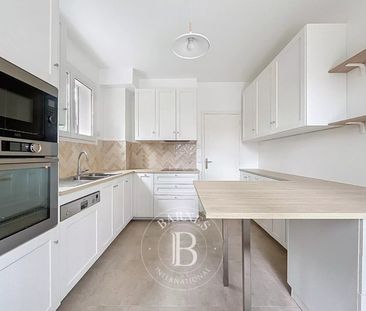 Maison • Marly-le-Roi - Photo 1